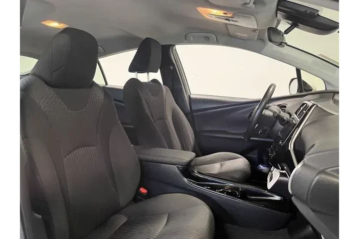 $16972 : Toyota Prius Prime 2017 Plus image 10