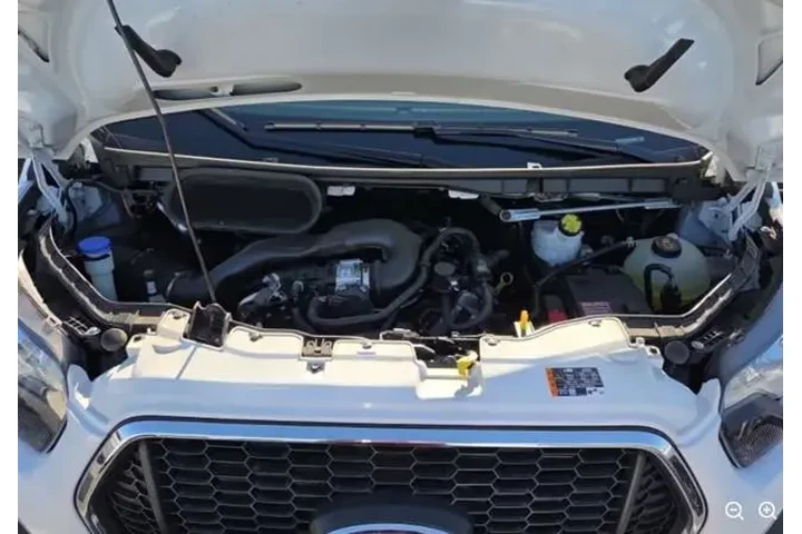 $33950 : Ford Transit 2024 250 3dr SW image 5