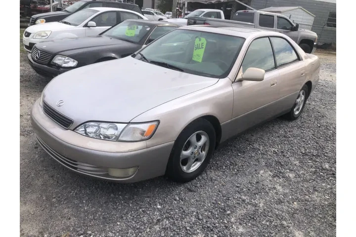 $4995 : 1999 ES 300 image 5