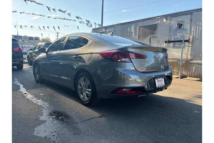 $11499 : 2019 Elantra SEL image 5