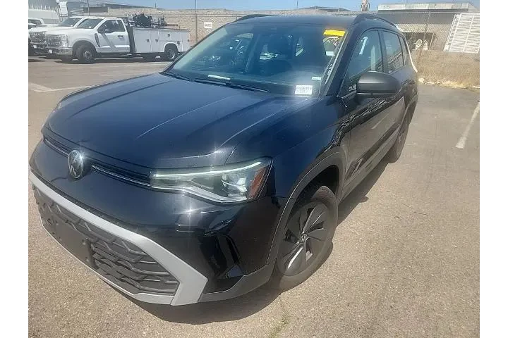 $23291 : Volkswagen Taos 2025 S 4dr S image 3