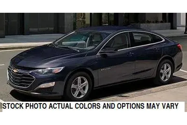$19995 : Chevrolet Malibu 2023 LT 4dr image 1