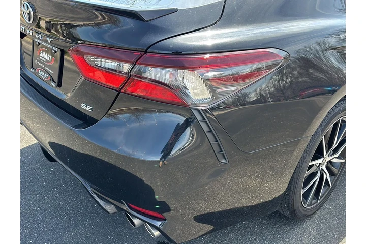 $15000 : 2023 Camry SE image 9