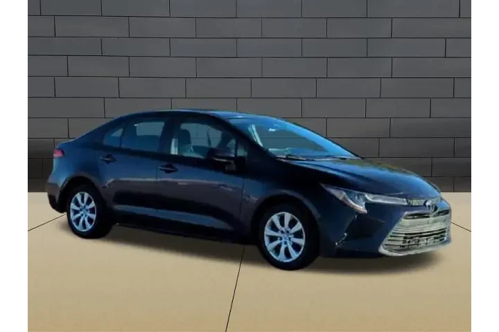 $19469 : Toyota Corolla 2023 LE 4dr S image 2