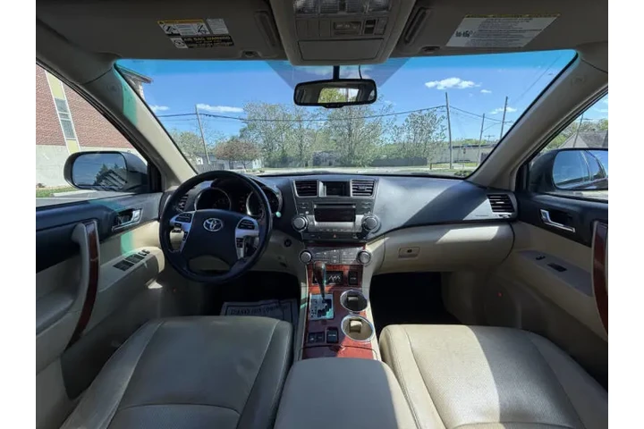 $11999 : 2012 Highlander Limited image 3