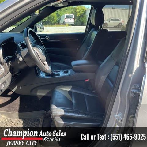 Used 2018 Grand Cherokee Limi image 5