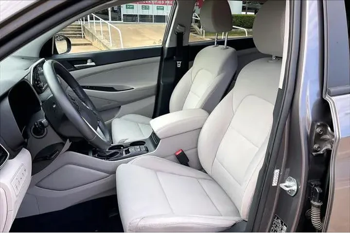 $15955 : Hyundai TUCSON 2020 Sport 4d image 6