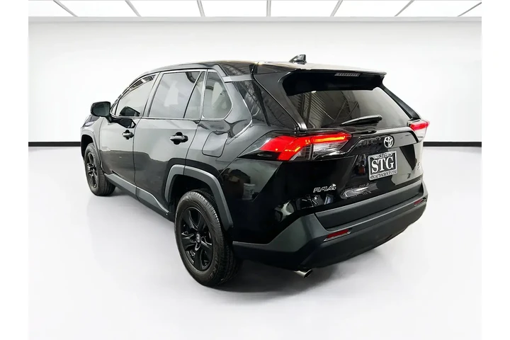 $24477 : Toyota RAV4 2023 AWD LE 4dr image 8