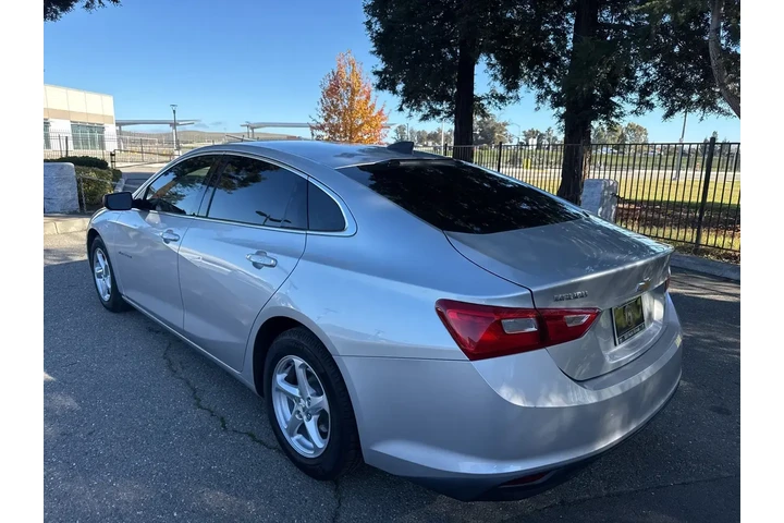 $9999 : Chevrolet Malibu 2018 LS 4dr image 5