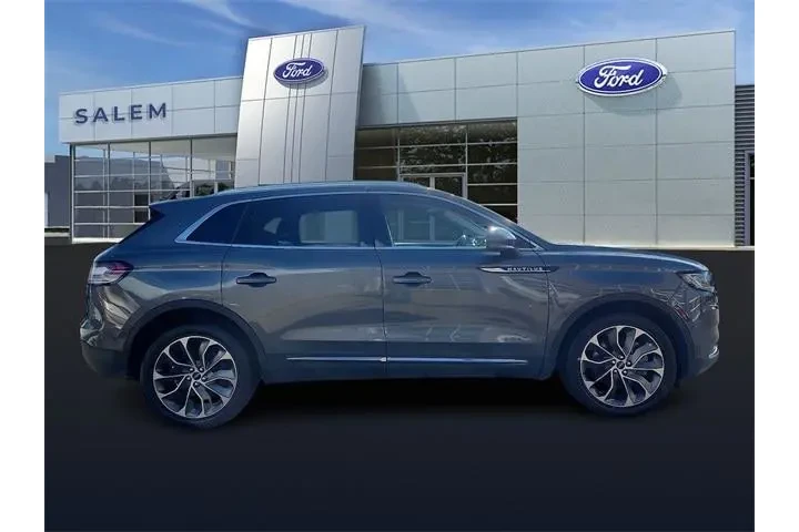 $33700 : Lincoln Nautilus 2022 AWD Re image 2