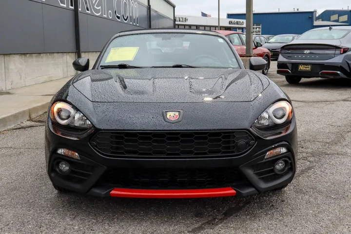 $19988 : 2017 124 Spider Elaborazione image 2