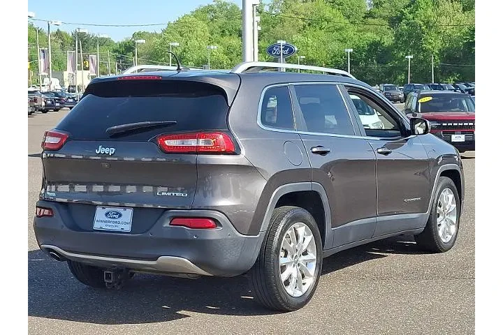 $12788 : Jeep Cherokee 2015 Limited 4 image 6