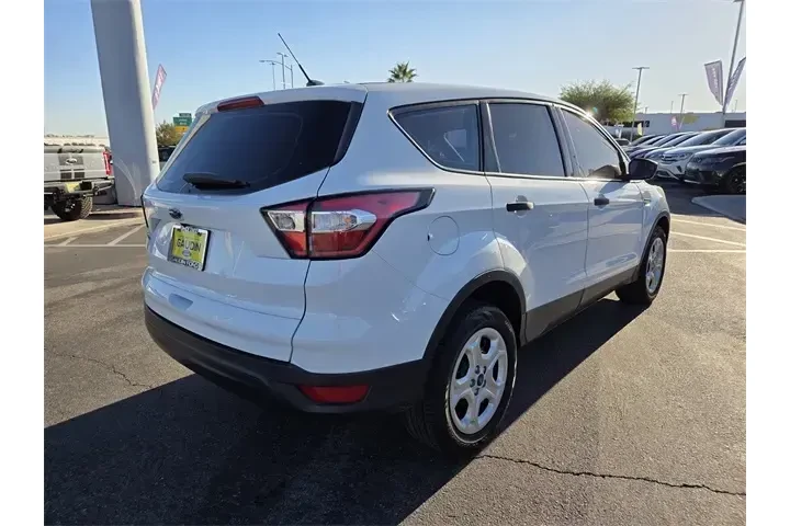 $11865 : Ford Escape 2018 S 4dr SUV image 8