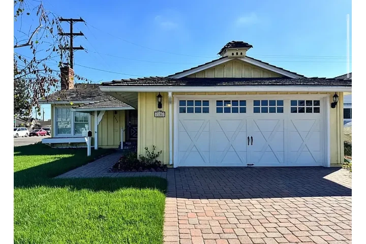 $2050 : 🏠Minutes from LAX✈ & SoFi🏟️ image 2