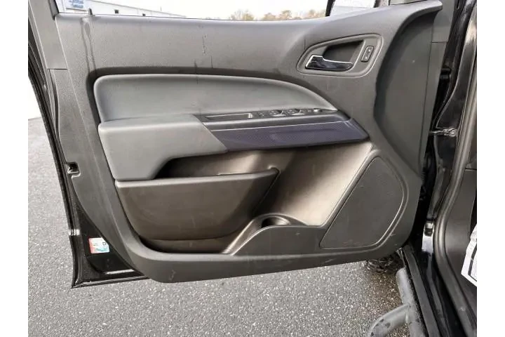 $28999 : Chevrolet Colorado 2022 4x4 image 9