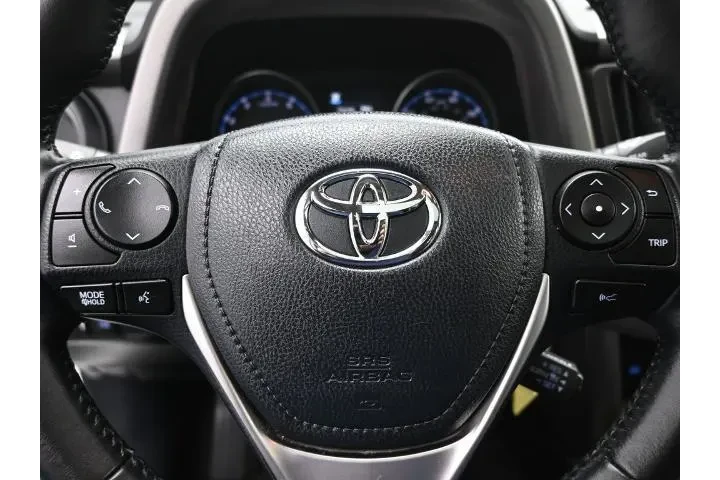 $22500 : Toyota RAV4 2018 XLE 4dr SUV image 10