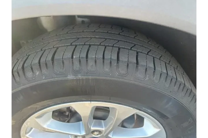 $15485 : Ford Escape 2020 AWD SE 4dr image 6