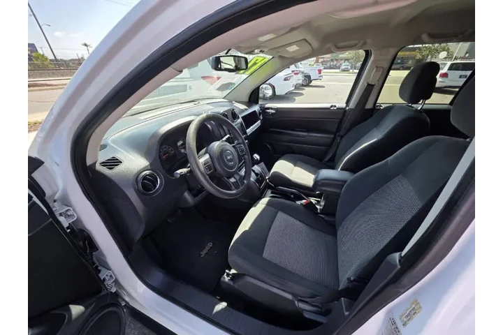 $13995 : 2017 Compass Sport image 7