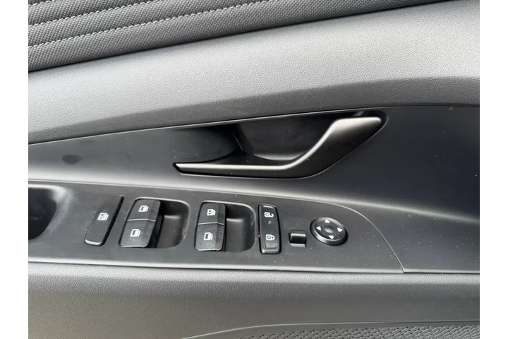 $25845 : Hyundai ELANTRA Hybrid 2025 image 5