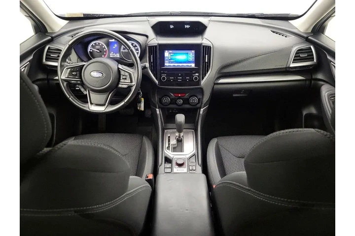 $17998 : Subaru Forester 2019 AWD Pre image 9