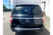 $8318 : 2016 Town & Country 4dr Wgn T thumbnail