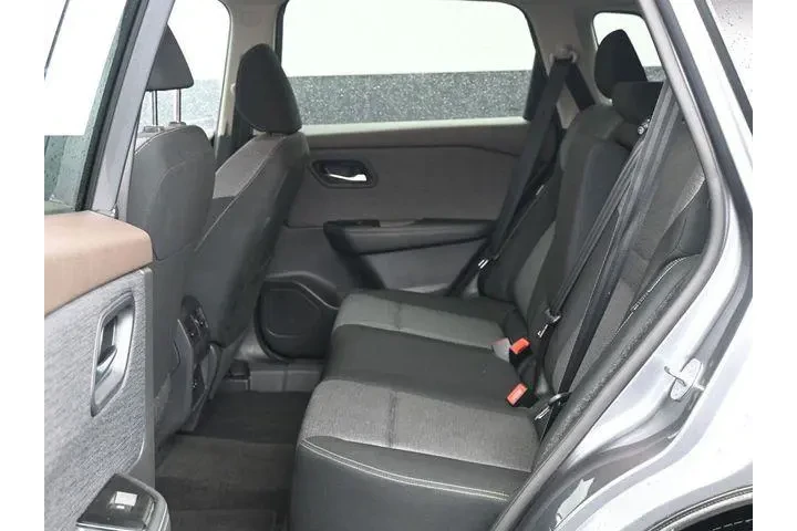 $20750 : Nissan Rogue 2023 AWD SV 4dr image 5