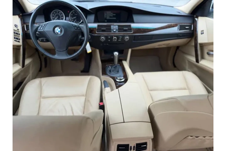 $7992 : 2007 BMW 5 Series 525i image 8
