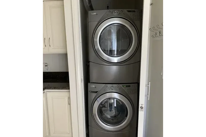 $1000 : Hermosa casa renovada en Westc image 5