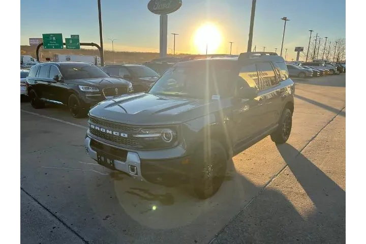 $32964 : Ford Bronco Sport 2025 AWD B image 3