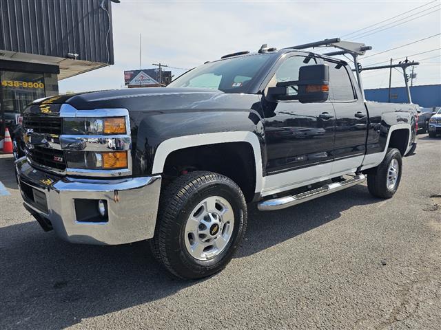 $28998 : 2016 Silverado 2500HD image 3