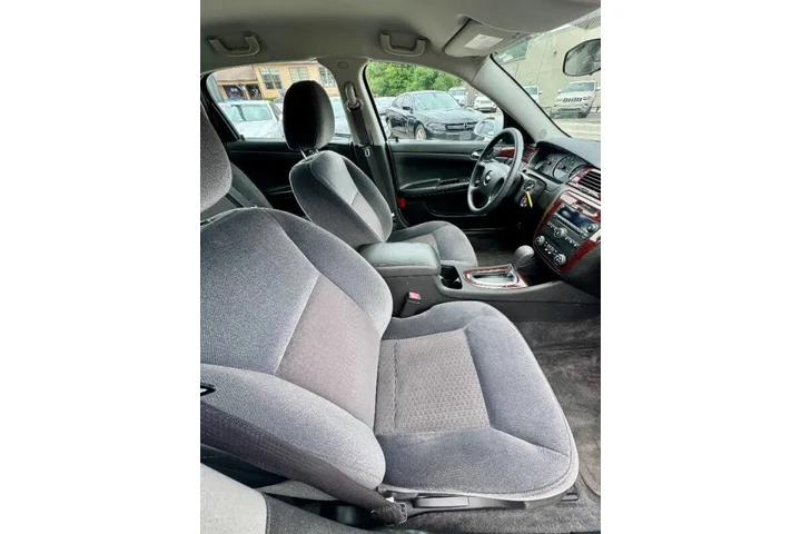 $6900 : 2010 Impala LS image 7