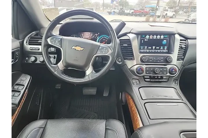 $26899 : Chevrolet Suburban 2019 4x4 image 6