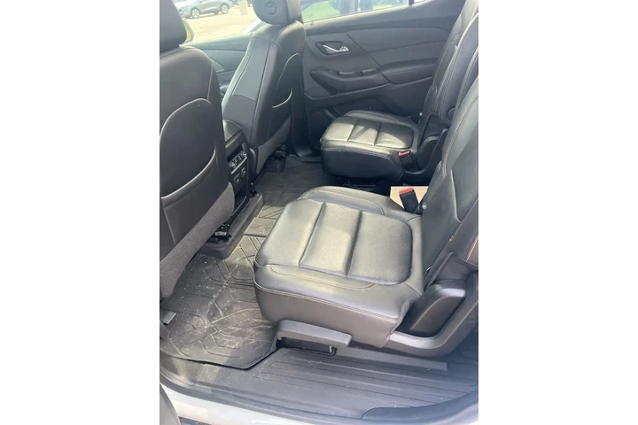 $28238 : Chevrolet Traverse 2021 4x4 image 4