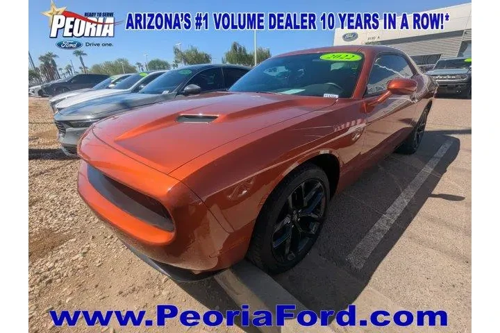 Dodge Challenger 2022 SXT 2d image 1