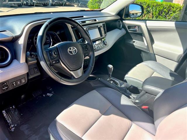 $14950 : 2013 TOYOTA RAV4 Limited image 9