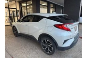 $15771 : Toyota C-HR 2020 LE 4dr Cros thumbnail