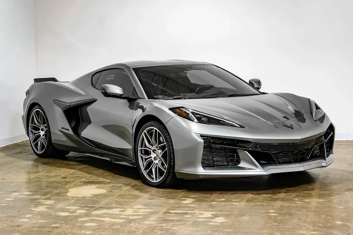 $115990 : 2023 Corvette 3LZ image 8