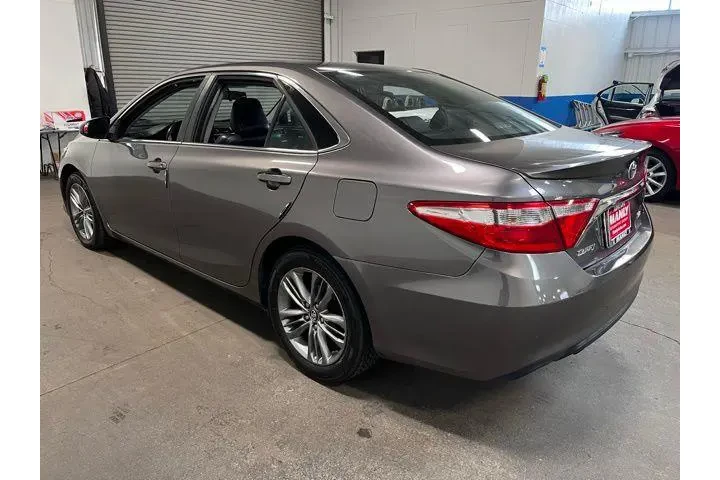 $17972 : Toyota Camry 2017 image 5