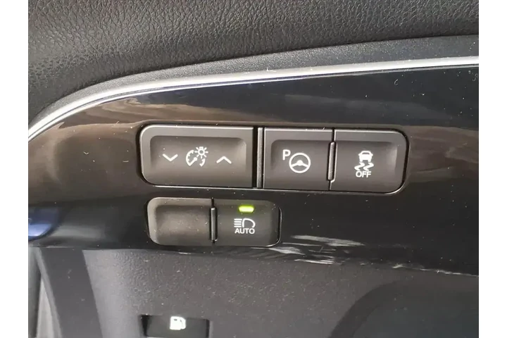 $14999 : Toyota Prius 2017 Two 4dr Ha image 10