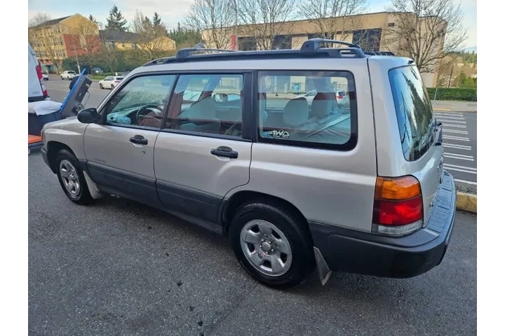 $3999 : 1999 Forester L image 4
