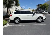 2016 Outback 2.5i thumbnail