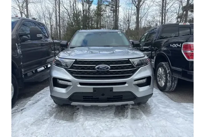 $27738 : Ford Explorer 2022 AWD XLT 4 image 2