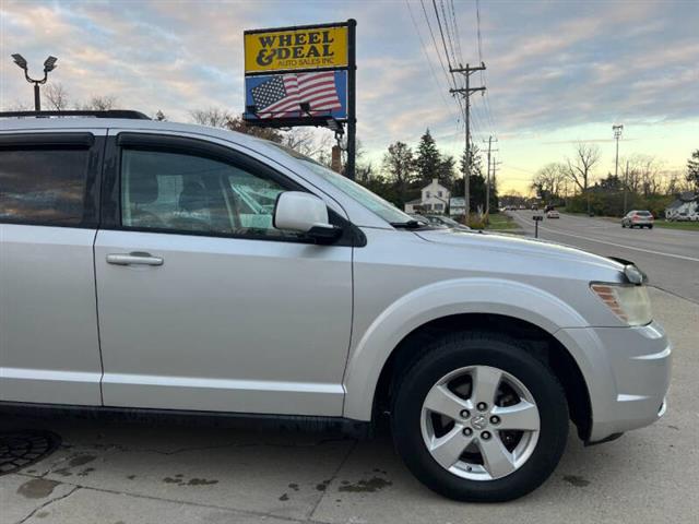 $4995 : 2010 Journey SXT image 4