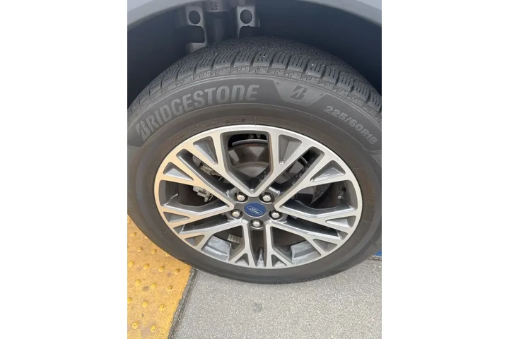 $19000 : Ford Escape 2020 SEL 4dr SUV image 4