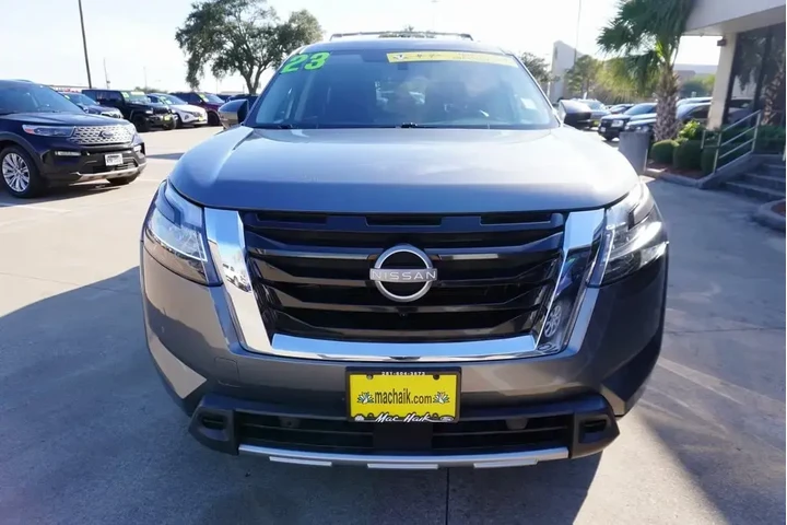 $27988 : Nissan Pathfinder 2023 SL 4d image 2