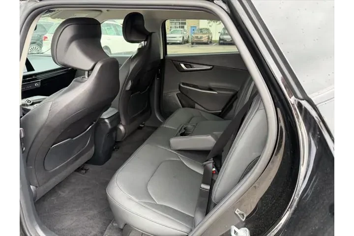 $28766 : Kia EV6 2024 AWD Wind 4dr Cr image 7