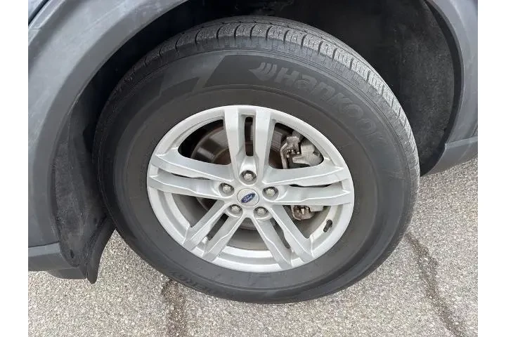 $34000 : Ford Explorer 2023 AWD XLT 4 image 4