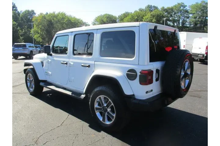 $34995 : Jeep Wrangler Unlimited 2021 image 9