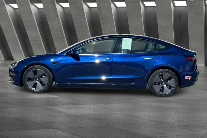 $26900 : Tesla Model 3 2023 4dr Sedan image 8