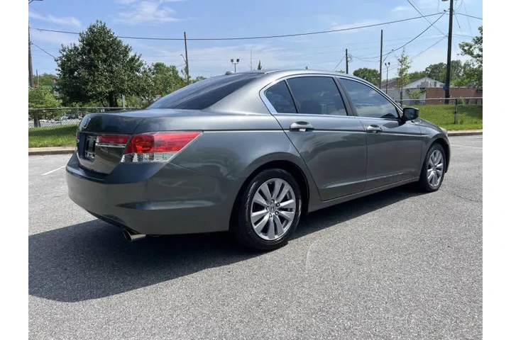 $8900 : 2011 Accord EX-L image 6